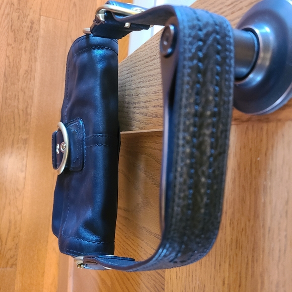 Coach Soho Leather Handbag - Picture 3 of 8